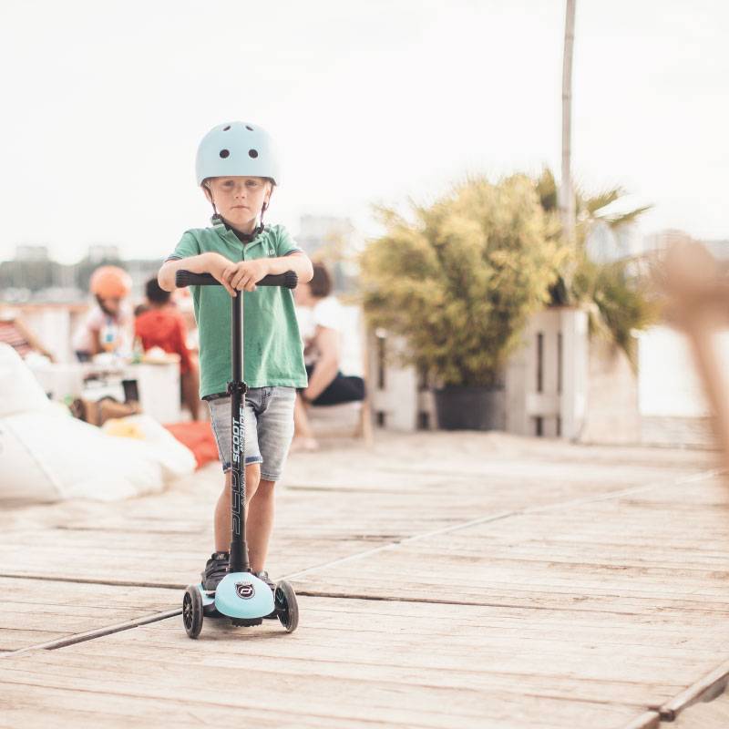 Scoot N Ride Highwaykick 3 Scooter Blueberry